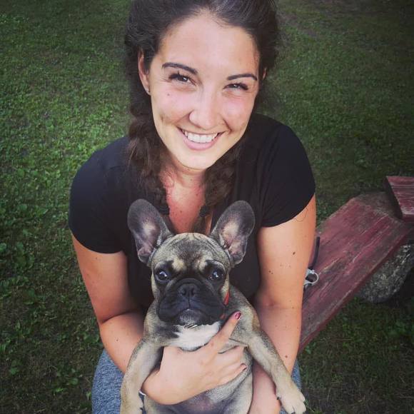 Meet your Posher, Melyssa - Picture 1 of 1